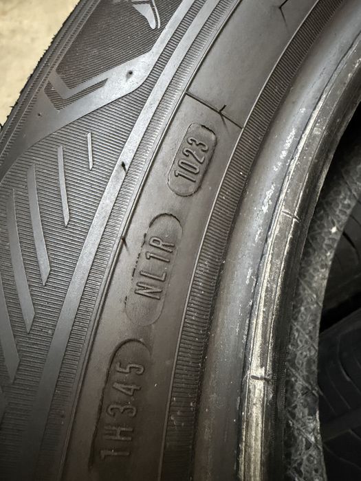 235/60/18 GoodYear 4бр дот23