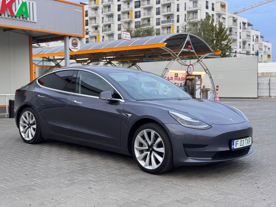 Inchiriere masini Uber / Bolt Tesla