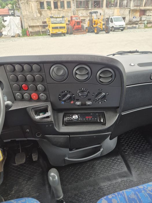 Iveco Daily 50C13 cu Macara Fassi F30, Benă Aluminiu