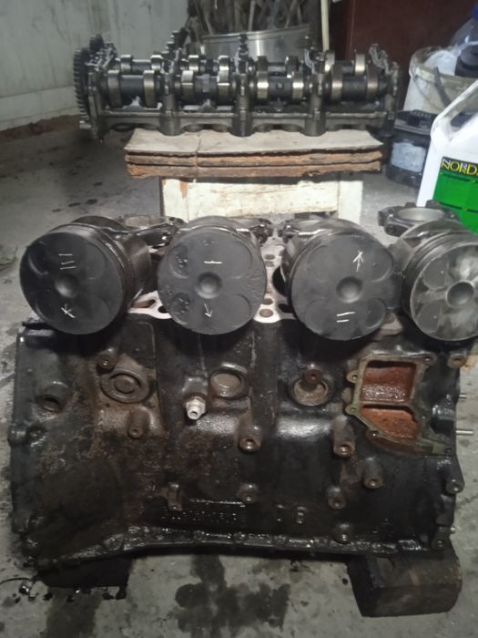 Запчасти от мерса 604 мото