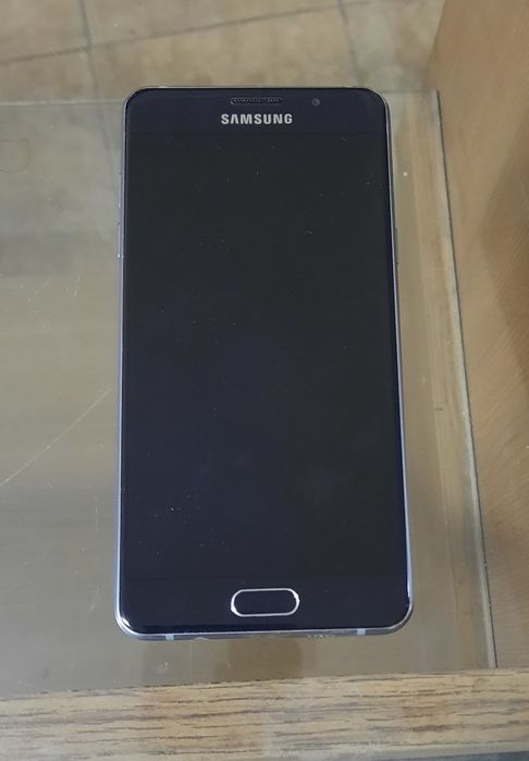 Nokia 8110 (banană) şi Samsung A 510F. 0740186992