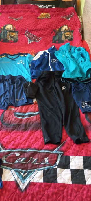 Детски екипи на левски 130/140 р-р