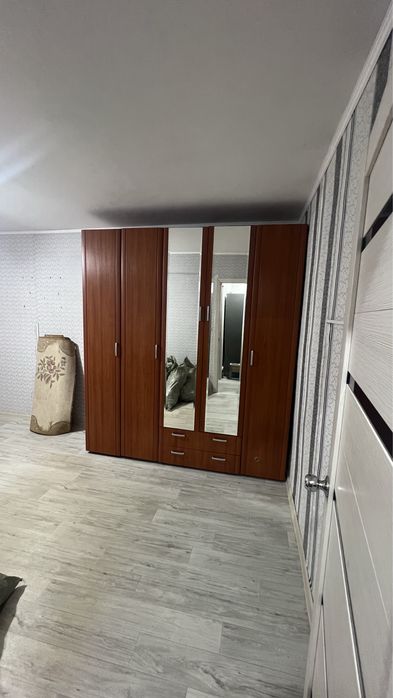 Шкаф высота 2.30 см