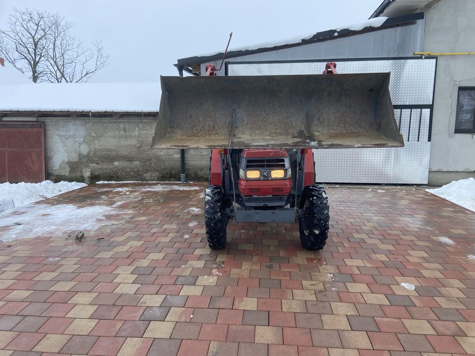 Tractor japonez Kubota GL33, 4x4,  High Speed cu incarcator frontal