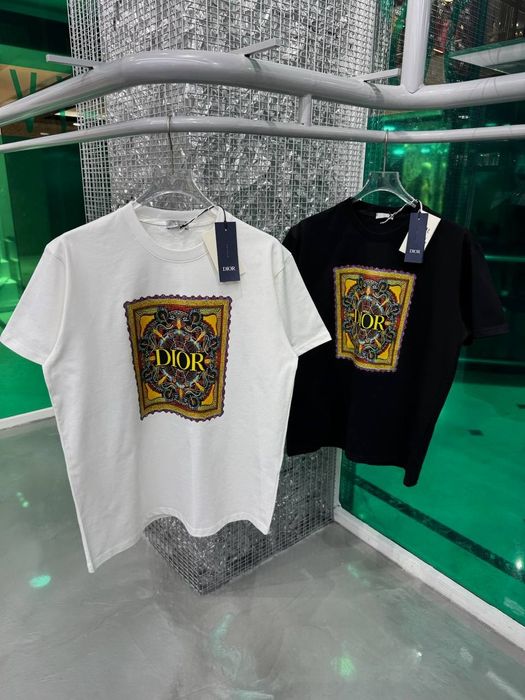 Мъжки тениски различни модели