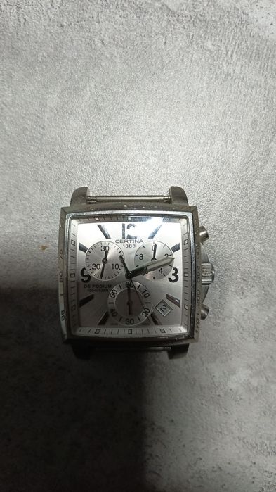 Продам часы наручные Certina DS Podium Square Chronograph