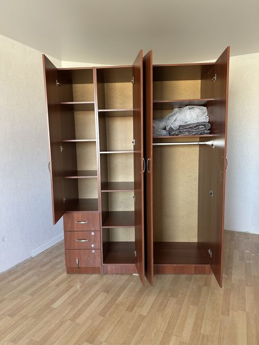 Продам шкаф