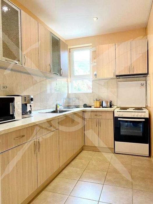 Продава се Къща в Обзор - 345 кв.м за 1073 €/кв.м - Снимка #1