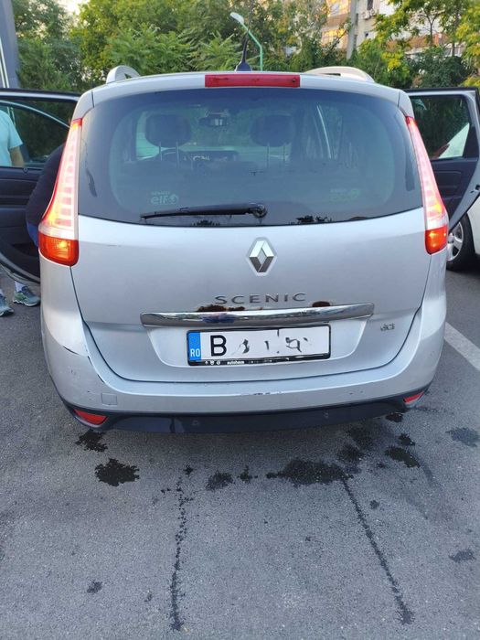 RENAULT Grand Scenic 2013 — imagine 2