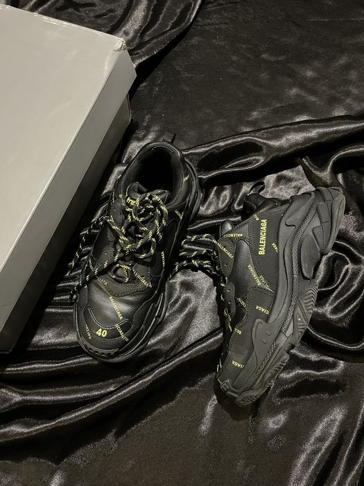 Balenciaga Triple S neon green