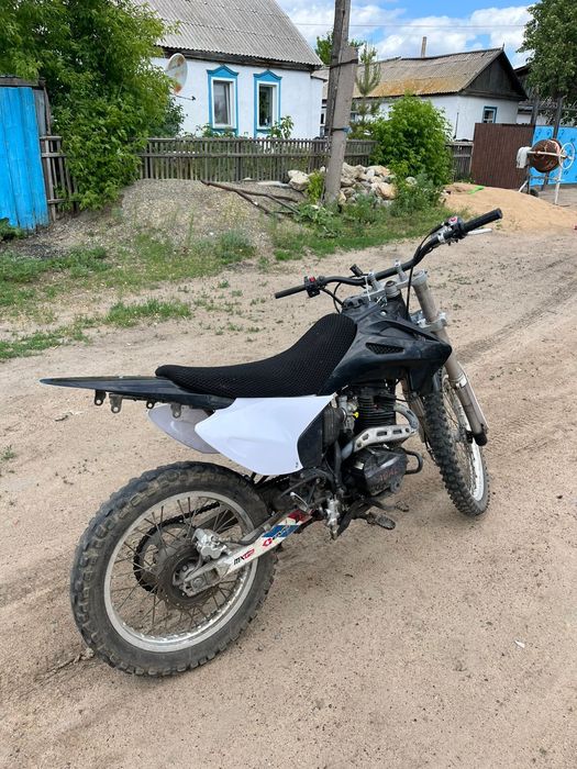 Продам эндуро 250куб