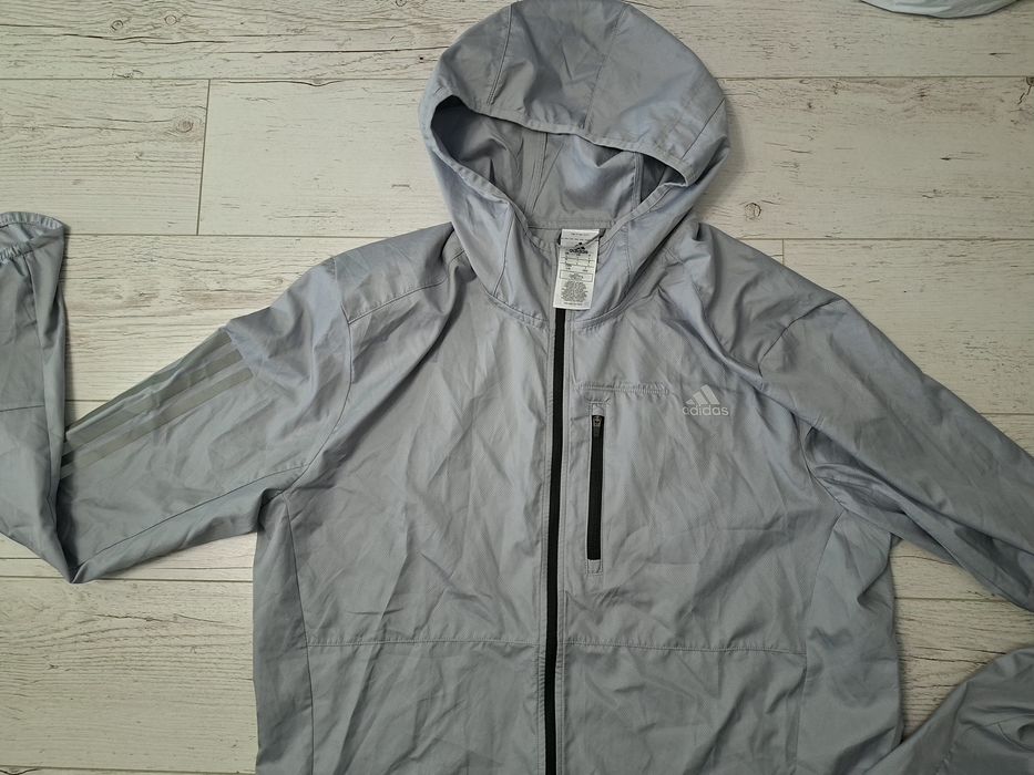 Adidas-Ориг. Тънко яке Ново!!!