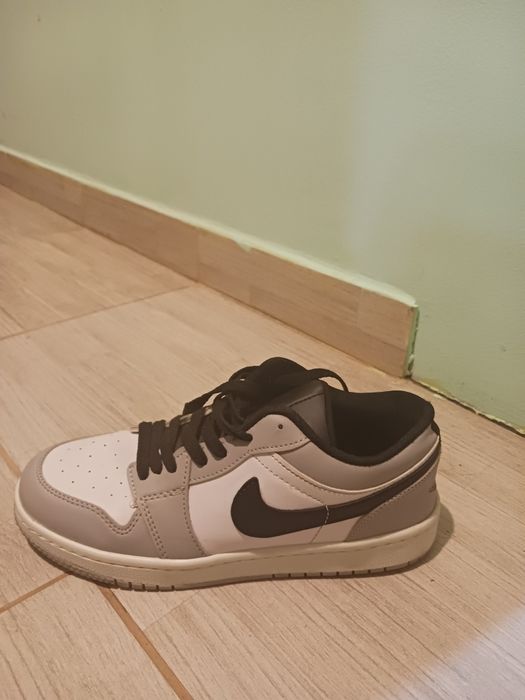 Nike air jordan 1 low