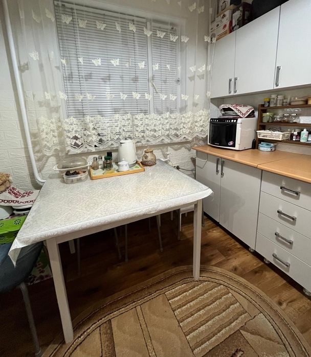 Продам 2  ком. квартиру.