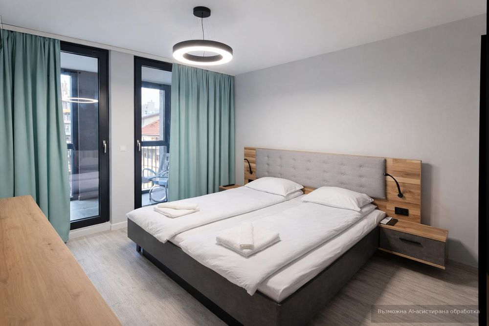 Дава се под наем Двустаен апартамент в Варна, Център - 80 кв.м за 850 € - Снимка #4