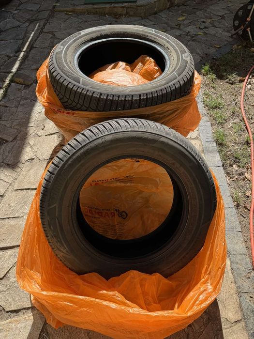 Продавам Bridgestone Blizzak зимни гуми