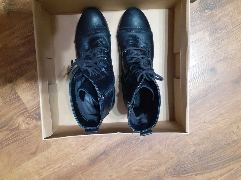 Cizme piele fete/dama marime 37-negre