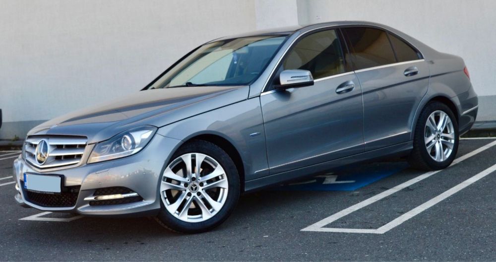 Mercedes C250 Facelift / FuLL Led/ Distronic/ Line Assist/Cui Electric