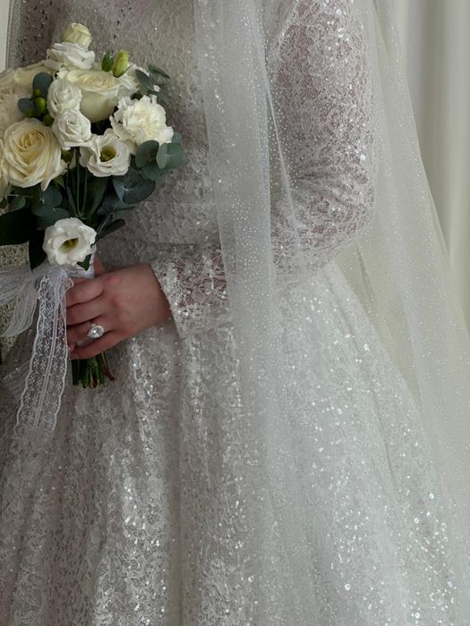 Продам свадебное платье