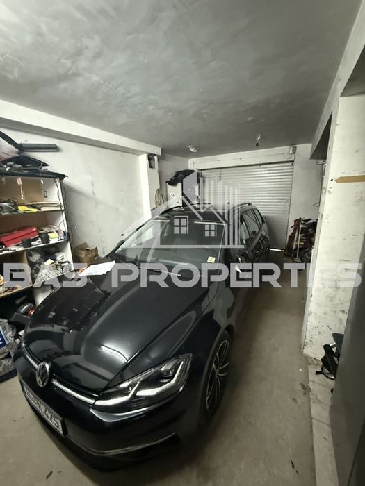 Продава се Гараж / Паркомясто в с. Волуяк, Област София-град - 52 кв.м за 962 €/кв.м - Снимка #2