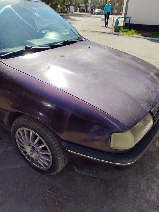 Продам Опель вектора а