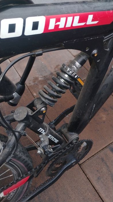 Vând bicicletă băieți