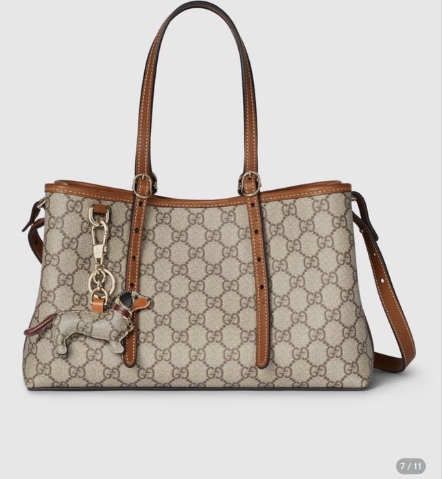 Сумка Тоут Gucci Emblem medium tote bag