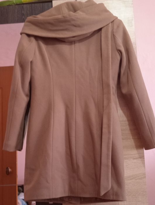 Продам пальто демисезон