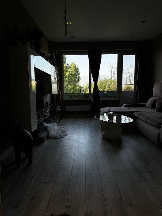 Дава се под наем Тристаен апартамент в София, Толстой - 67 кв.м за 600 € - Снимка #2