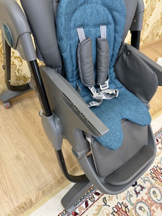 Продам детский стульчик для кормления