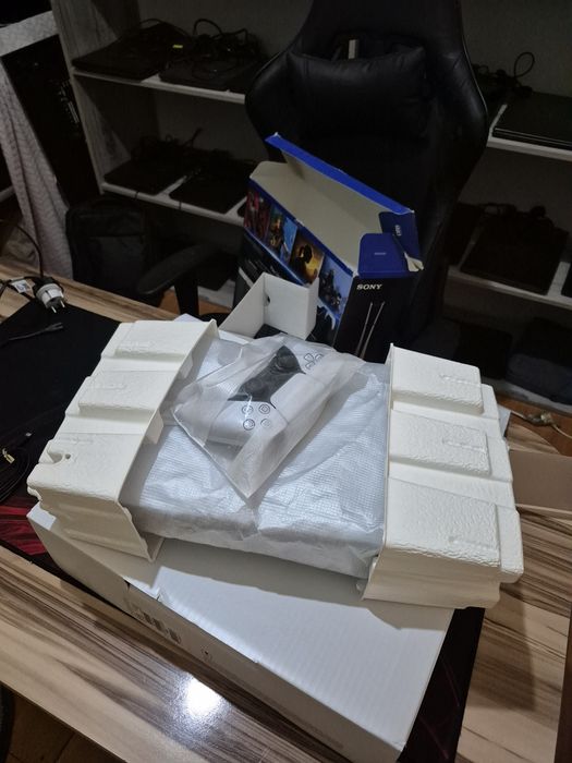 Playstation 5 slim 1Tb