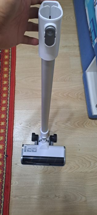 Пылесос беспроводной Midea