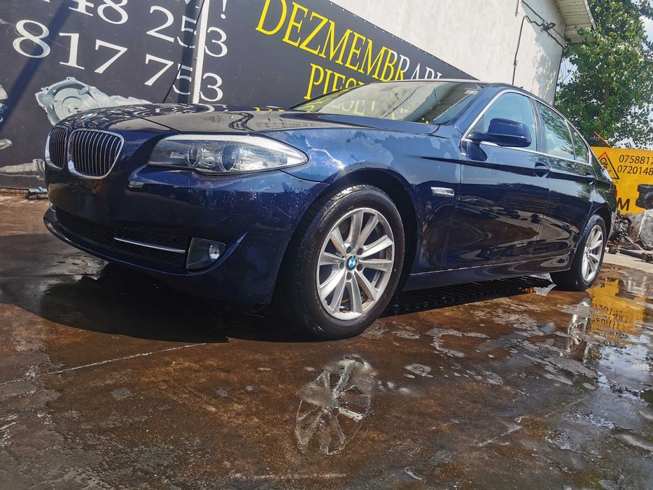Dezmembrez bmw seria 5 f10 520 d 184 cp/bara fata/capota/far/stop/usa/