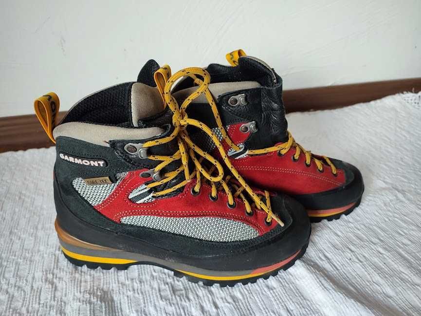 Bocanci tehnici Garmont-38