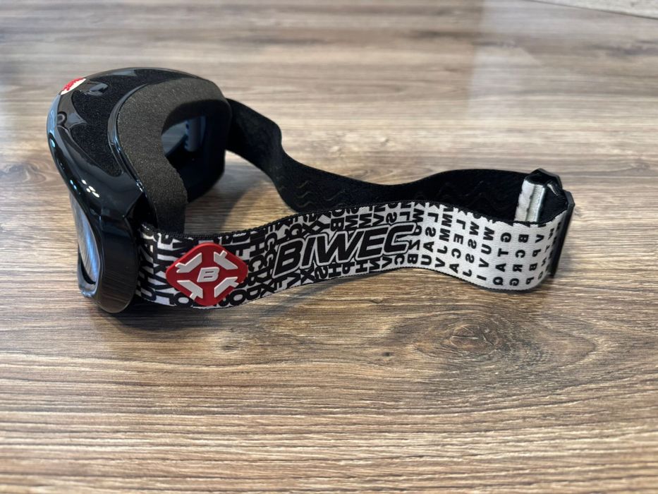 Горнолыжная маска (для подростков)