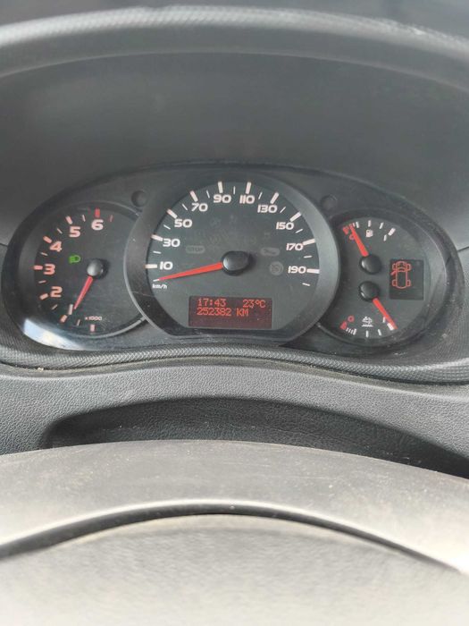 Renault Master 2018 -Prelată 8-10 Paleți + Dormit