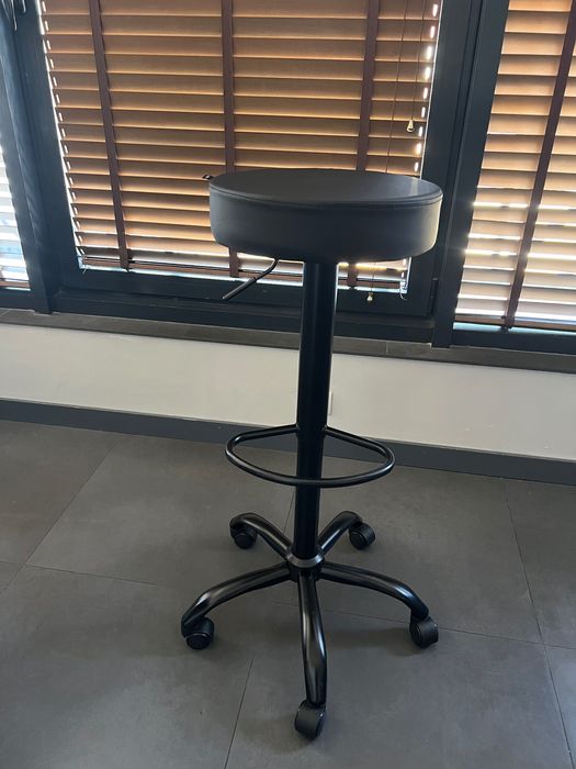 Бар Стол на колелца (черно) + 24м гаранция и безплатна доставка