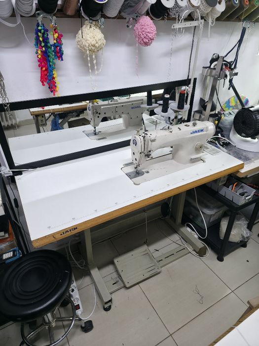 Masina de cusut liniara JACK drive