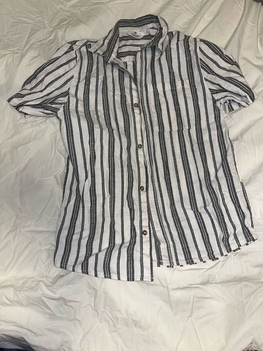 Cămașă H&M noua.
