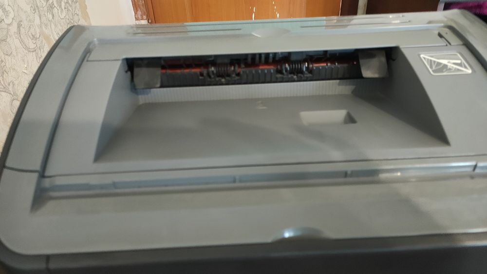 Продам принтер Canon LBP2900 сатылады