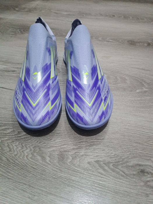 Сороконожки (футзалки) Adidas f50 43 размер