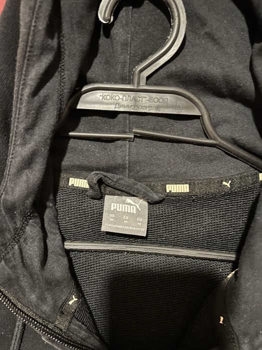 Черен суичър Puma с цип