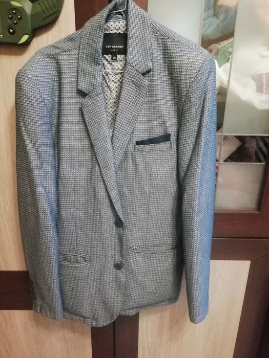 Vand sacouri XL, si M, 100% lana/bumbac