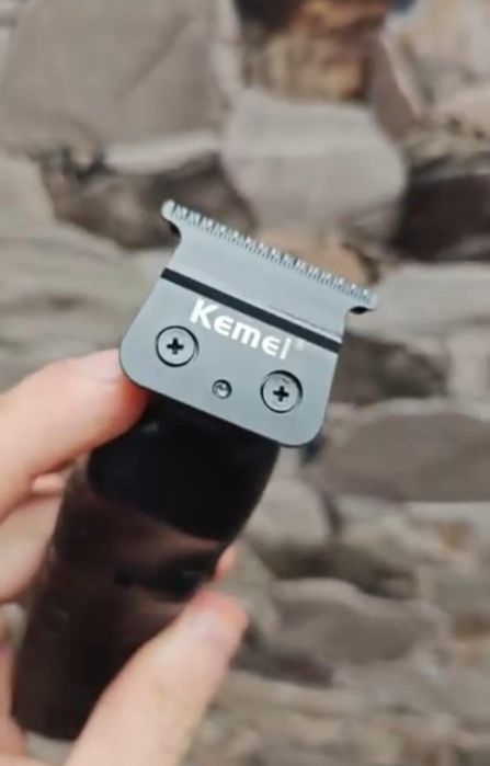 Trimmer Kemei 2299 profesional 0 mm nou sigilat, cel mai bun preț!