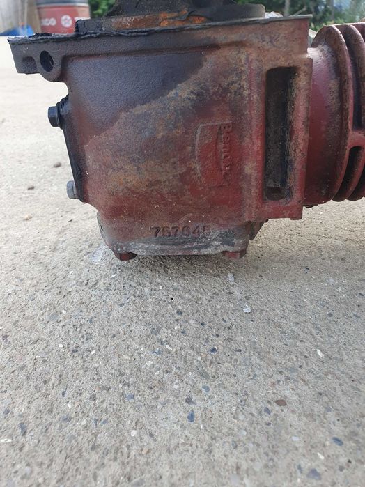 Vand Cutie viteze compresor si electromotor Iveco