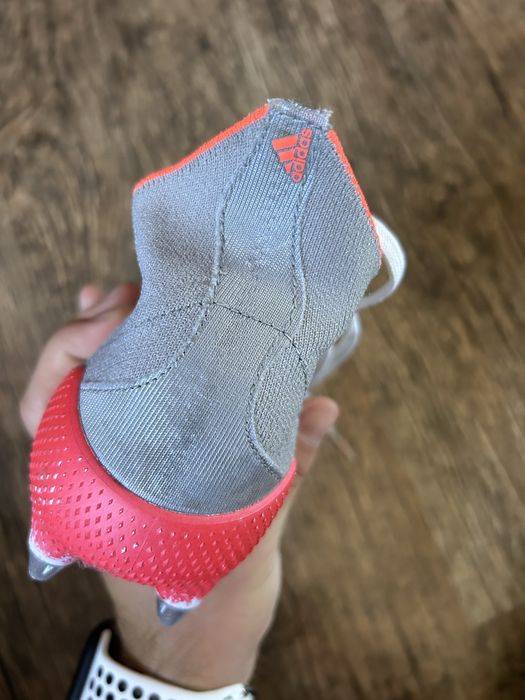 Професионални бутонки adidas Predator Freak 40,5