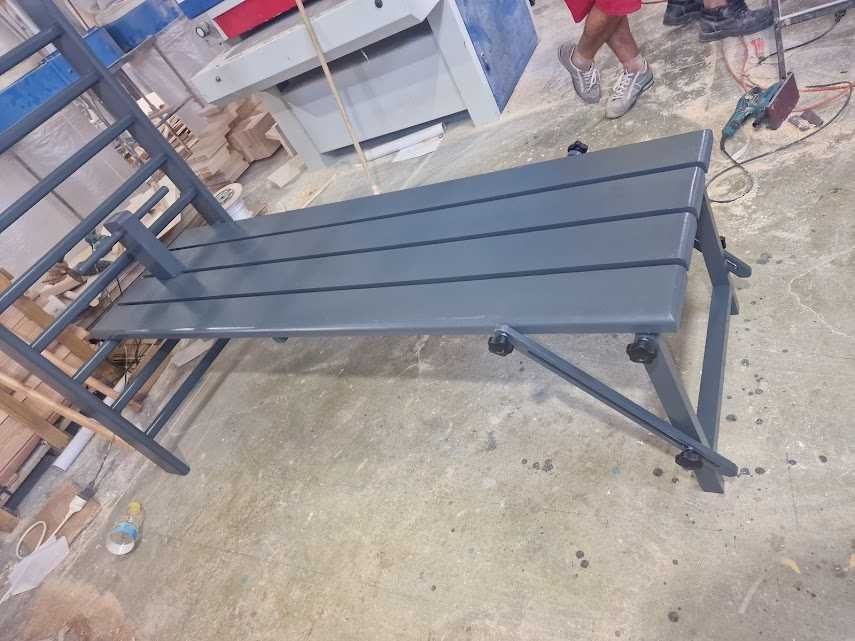 Banca  Abdomene pliabila, atasabila la spalierul de gimnastica, BA02CL