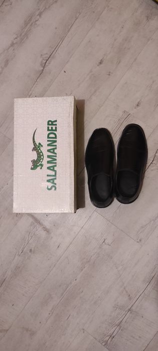 продам обувь мальчуковую