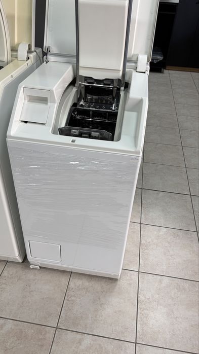 Miele Softtronic W 643 F пералня с горно отваряне капацитет до 6 кг  /24 мес гаранция
