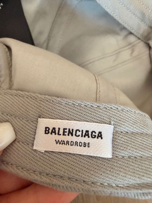 Оригинална шапка Balenciaga